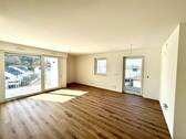 Wohnzimmer - 2 Zimmer Etagenwohnung zur Miete in Kaiserslautern