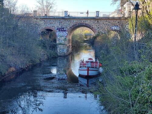 surroundings - canal - 