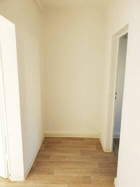 Muster-Flur - 2 Zimmer Etagenwohnung zur Miete in Gera
