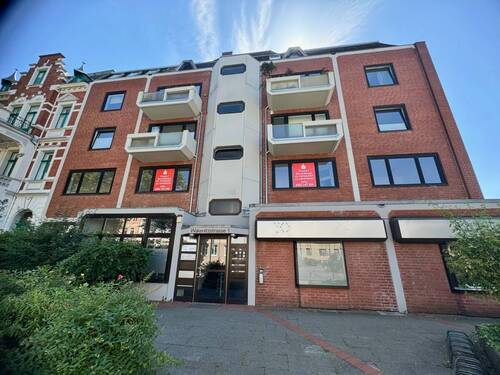 Objekt - Büro-Praxisfläche (ca. 258 m²) mit Aufzug und 2 TG-Stellplätzen in Lübeck-St. Jürgen (Hüxtertor)