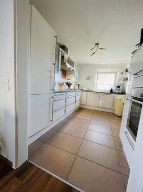 Küche mit moderner Ausstattung - Reihenendhaus mit 149,00 m² in Nürnberg zum Kaufen