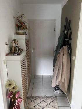 Flur - 3 Zimmer Etagenwohnung zum Kaufen in Mahlow