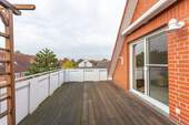 Balkon - Dachgeschosswohnung mit herrlichem Balkon in attraktiver Wohnlage von Stuhr-Moordeich!