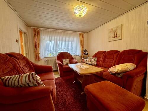 Wohnzimmer - 3 Zimmer Reihenmittelhaus in Brunsbüttel