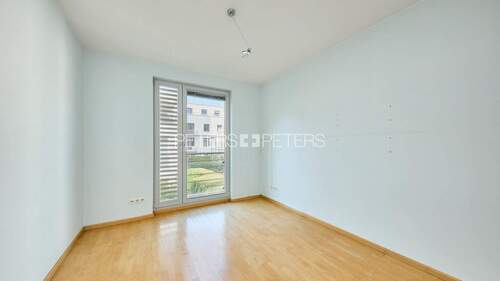 Zimmer 1 - 