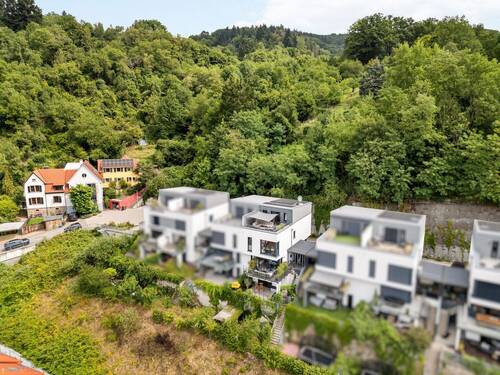 Luftbild - 5 Zimmer Doppelhaushälfte zum Kaufen in Weinheim