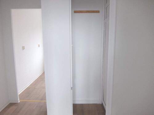 Beispiel Flur - 2 Zimmer Etagenwohnung in Döbeln