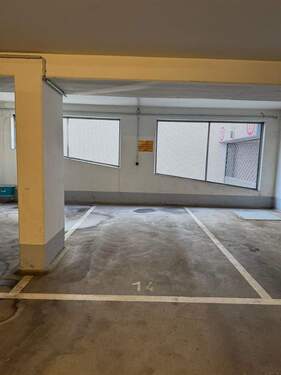 TG-Stellplatz - 2 Zimmer Etagenwohnung in Düsseldorf