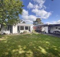 BUNGALOW-TRAUM - 2.150,00&nbsp;EUR Kaltmiete, ca.&nbsp; 158,80&nbsp;m&sup2;&nbsp;Wohnfl&auml;che in Darmstadt (PLZ: 64289) Kranichstein