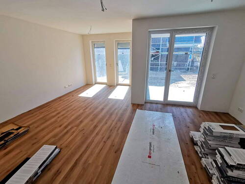 Wohn / Esszimmer - 