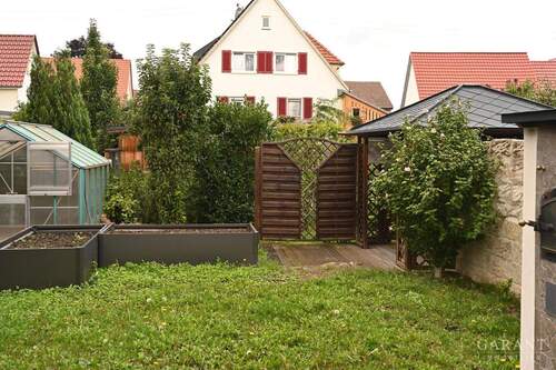 Großzügiger Garten - 