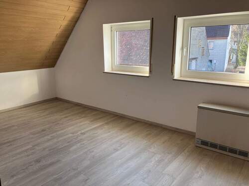 Kinder-/Arbeitszimmer - 