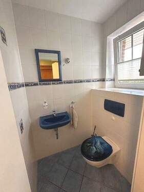 Gäste-WC Teilansicht - 