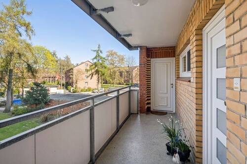 Wohnungseingang - Etagenwohnung mit 75,90 m&sup2; in Wedel zum Kaufen