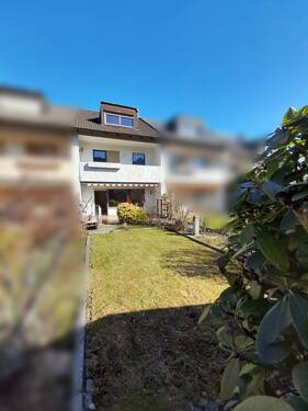 Hausansicht Gartenseite - Hier will ich wohnen! Großzügiges Reihenmittelhaus in toller Wohnlage