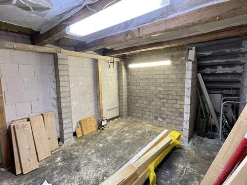 Raum hinten - vermietet - 