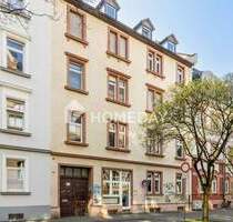 Leerstehende Altbau-Wohnung mit 2 Zimmern und Keller in zentraler Lage - WG geeignet - Darmstadt