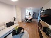 living room 2.jpg - 