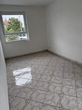 Beispiel Wohnung - 1 Zimmer Mehrfamilienhaus, Wohnhaus zum Kaufen in Hannover