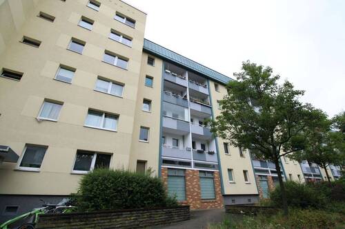 11. Ansicht Gebäude - 2 Zimmer Etagenwohnung in Berlin