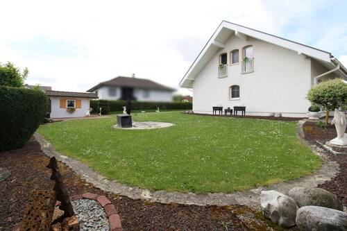 Garten + Seitenansicht - 