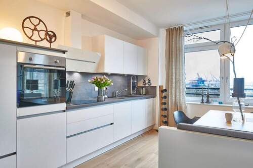 Breitestrasse3333 - 2 Zimmer Etagenwohnung zur Miete in Hamburg