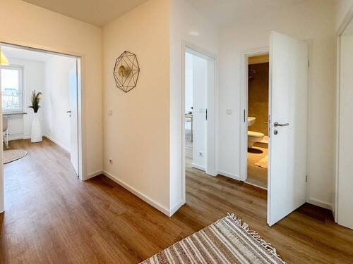 Helle Wohnung mit Holzboden - 