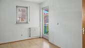 Zimmer 2 1. OG mit Balkon 2 - 