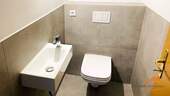 WC - Etagenwohnung mit 88,00 m&sup2; in Sundern zur Miete