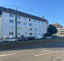 Willkommen zuhause: Lichtdurchflutete 2-Zimmer-Wohnung in Essen-Holsterhausen