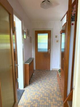 Flur - Doppelhaushälfte mit 76,00 m² in Schwarzenbek zum Kaufen