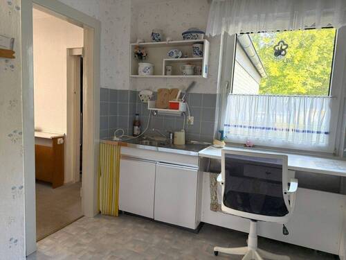 Küche/ Durchgang z. Essbereich - 