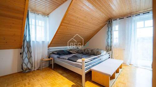 Schlafzimmer DG - 
