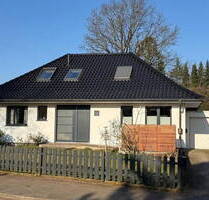 Modernes Einfamilienhaus direkt am Naturschutzgebiet - Henstedt-Ulzburg