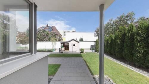 Blick aus Haustüre - 