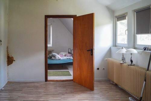 Schlafzimmer OG (2) - 6 Zimmer Einfamilienhaus in Worpswede