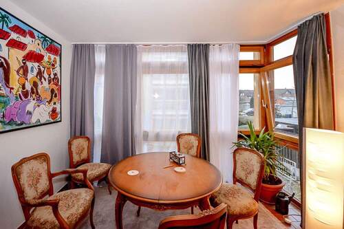 Wintergarten - Etagenwohnung mit 108,00 m&sup2; in Brühl zum Kaufen