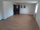 Wohnen, Blick zum Flur - 