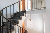 Im Treppenhaus - 