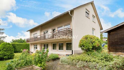 Außenansicht 2 - 8 Zimmer Einfamilienhaus zum Kaufen in Immendingen-Hattingen
