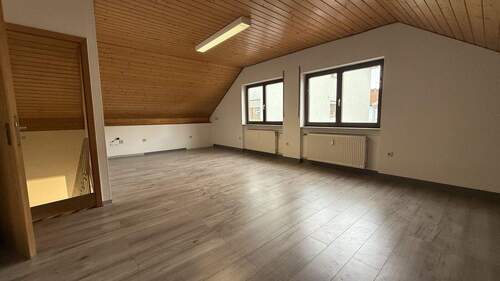 Büro oder Aufenthaltsraum - 