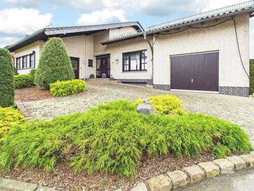 Vorderansicht - 5 Zimmer Einfamilienhaus in Selfkant