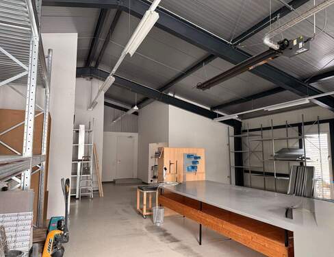 Lager / Produktion - 