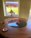 Massiver Brunnen Esstisch - 
