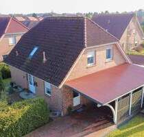 Flexibles Wohnen: Ein-Zweifamilienhaus mit bis zu 5 Schlafzimmern und Südterrasse - Marienhafe