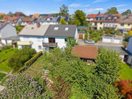 In sonniger Südlage - Doppelhaus mit schönem Garten - Familienfreundliche Doppelhaushälfte in ruhiger Südlage mit schönem Garten