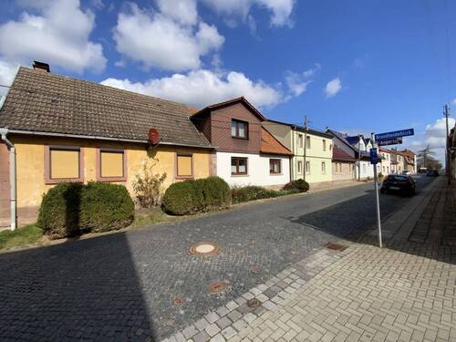 Straßenansicht - 4 Zimmer Einfamilienhaus in Kyffhäuserland