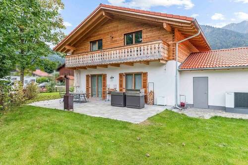 Objektansicht(2) - Modernes, neuwertiges Einfamilienhaus in Schliersee-Neuhaus - Nachhaltig wohnen mit Bergblick