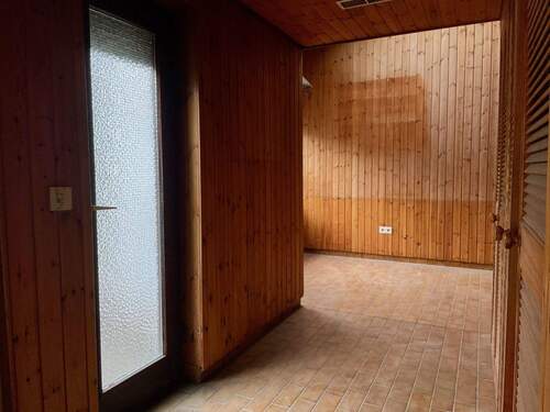 Flur EG zum Essbereich - 