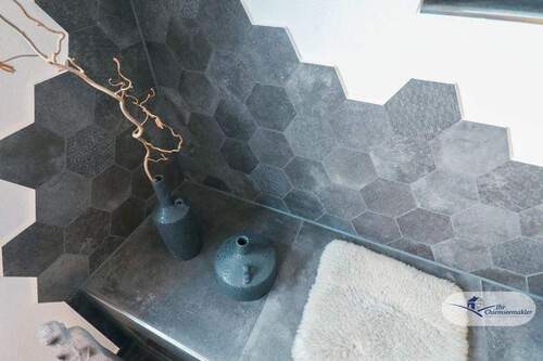 Fließenstruktur Badezimmer - 